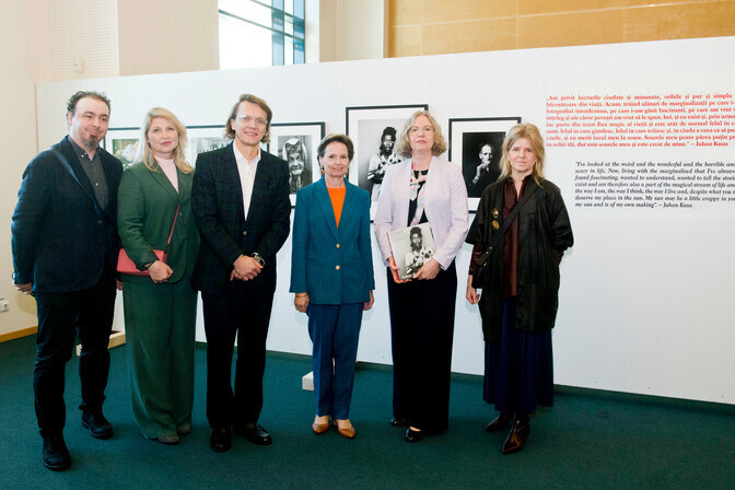 Galerii: Juhan Kuusi Dokfoto Keskus avas Bukarestis kaks näitust | Kunst