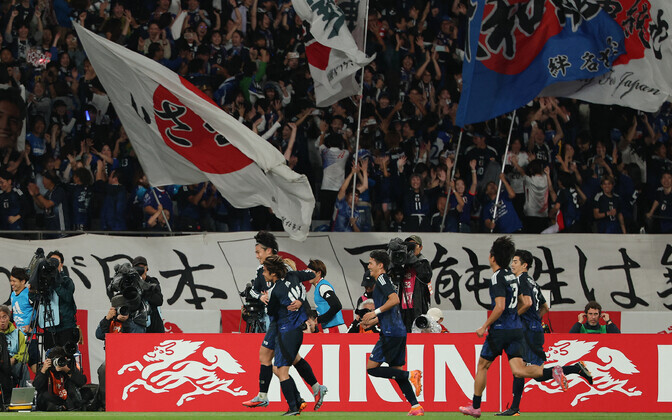 Jaapani jalgpallikoondis alistas esmakordselt Brasiilia | Jalgpall