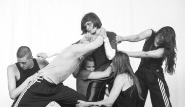 Sõltumatu Tantsu Lava uus tantsulavastus räägib koosolemise keerukusest | Teater