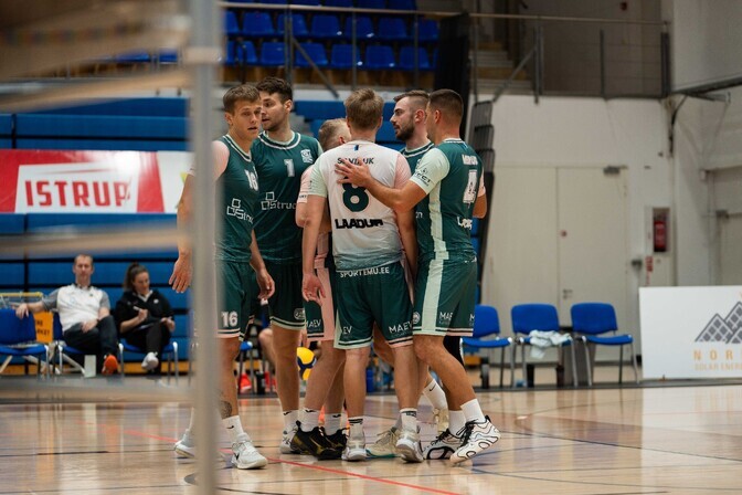 Võrkpalli karikavõistlustel pääses viimasena veerandfinaali Maaülikool | Võrkpall