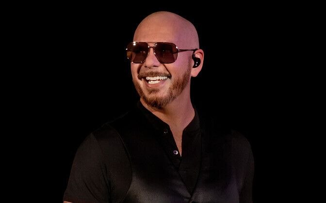 Riias esineb järgmisel suvel Pitbull | Muusika