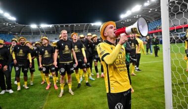 Hiilgava hooaja teinud kaluriküla klubi tuli Rootsi jalgpallimeistriks | Jalgpall