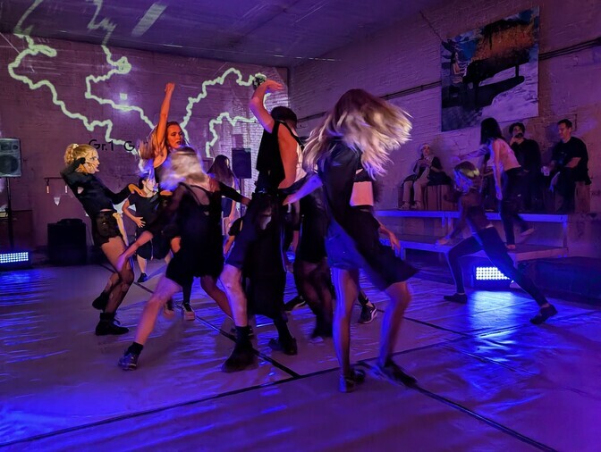 Aasia sõnatu teatri festival toob ühte ruumi Jaapani ja Lõuna-Korea etenduskunstnikud | Teater