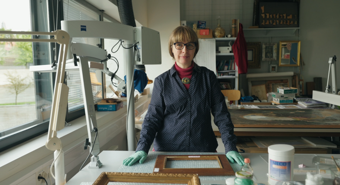 Raamikonservaator: vahel tunnen vanade maalide ees aukartust | Kunst