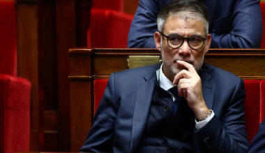 Prantsuse sotsialistid ähvardasid varamaksu tüli tõttu valitsuse kukutada | Välismaa