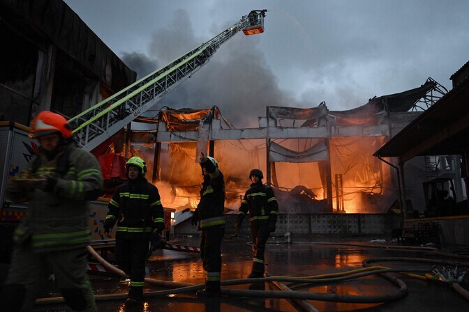 Sõja 1341. päev: Vene õhurünnakus Kiievile hukkus kolm ja sai viga 31 inimest | Välismaa