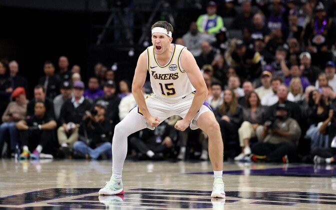 Elu mängu teinud Reaves vedas Lakersi võidule | Korvpall