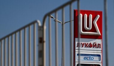 Lukoil plaanib sanktsioonide tõttu müüa oma välisvarad | Majandus