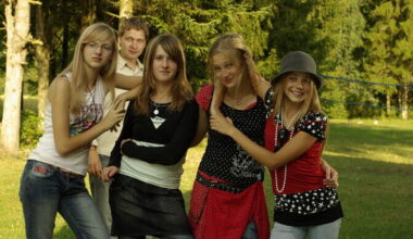 Plaadifirma Viis andis välja nullindate punkansambli Plixid muusika | Muusika