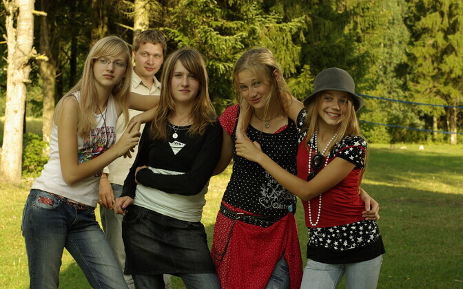 Plaadifirma Viis andis välja nullindate punkansambli Plixid muusika | Muusika