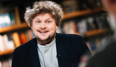 Uusberg: viimased viis aastat on linnateatri kollektiivi palju vapramaks teinud | Teater