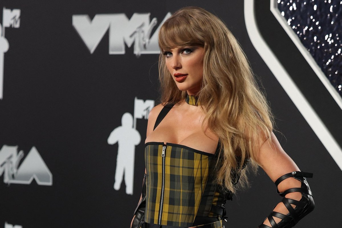 „See on šokeerivalt solvav!“ Taylor Swift lükkas ümber fännide seas levivad spekulatsioonid oma karjääri kohta