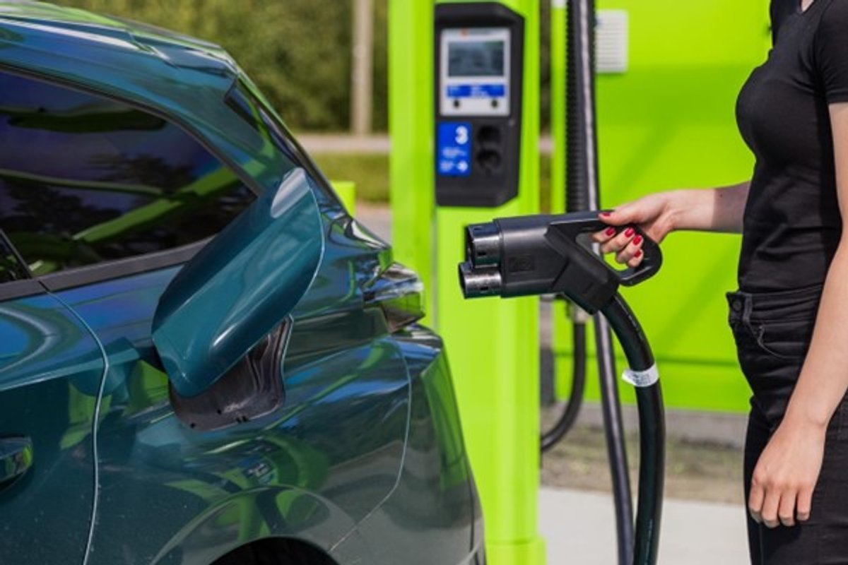 Transpordiamet: uutest sõidukitest kukuvad kõige enam Eestis ülevaatusel läbi just elektriautod