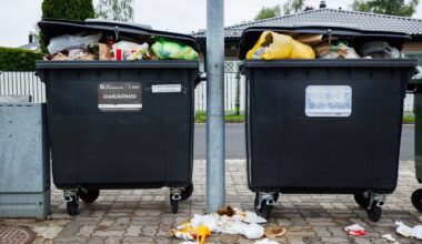 Eesti Keskkonnateenused andis 9-eurose prügiarve inkassosse. Ettevõte: Selveris oleks tegu vargusega