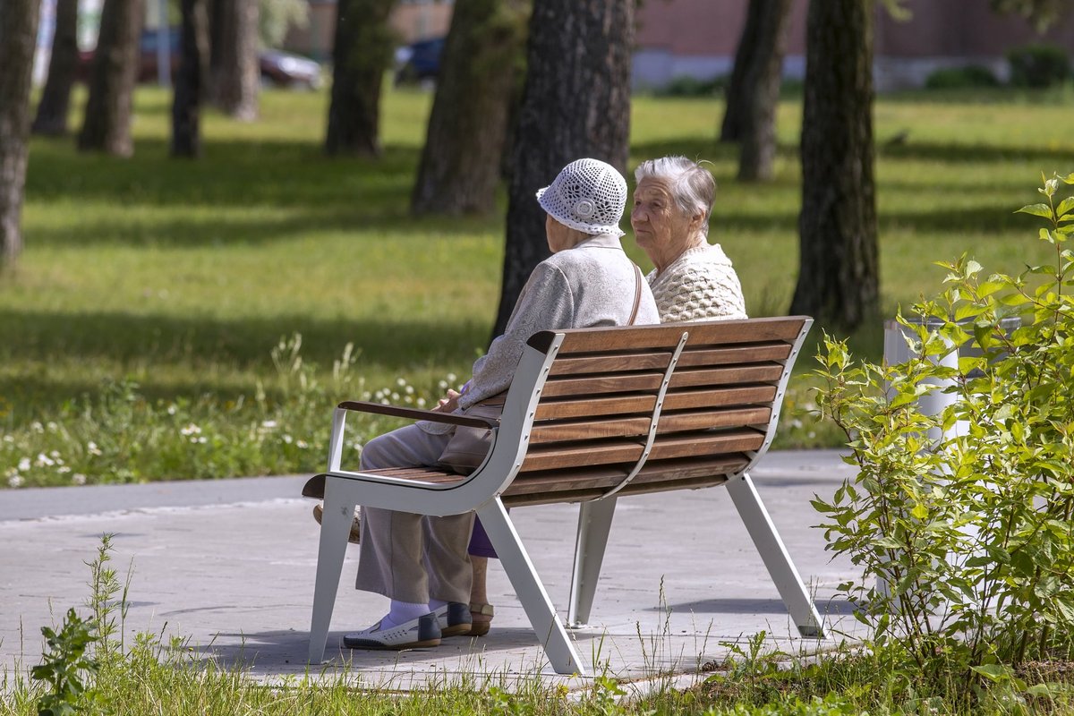 Euroopas liigub pensioniiga üha kõrgemale, Eestis jätkavad paljud töötamist ka pärast selle saabumist
