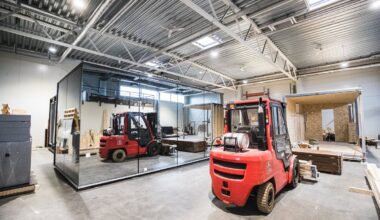 Eesti peegelmajade tootja ÖÖD meelitas endale 10 miljoni euro suuruse investeeringu ja lahkub Funderbeamist