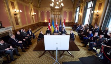 Ajaleht El Mundo: Hispaanias toimub Ukraina tahtekoalitsiooni salajane kohtumine