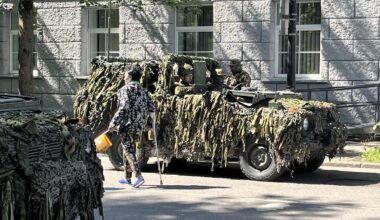 Lõpuks jõudis kohale: kaitseväe juhataja kordab EKRE jutupunkte sõjahüsteerikute kohta