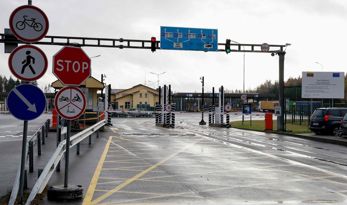 Vastuseks õhupallide lendamisele Valgevenest üle Leedu piiri, sulgesid Leedu võimud piiripunktid Valgevenega