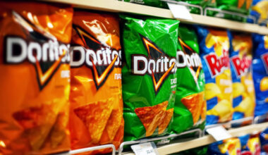 USA-s pani relvastatud politsei kooliõpilase käeraudadesse, sest AI ajas sassi relva ja krõpsupaki