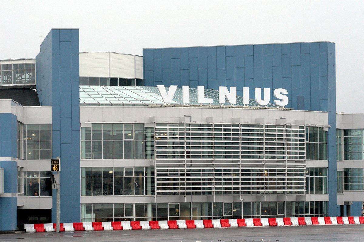 Vilniuse lennuväli oli õhtul õhupallide tõttu taas suletud