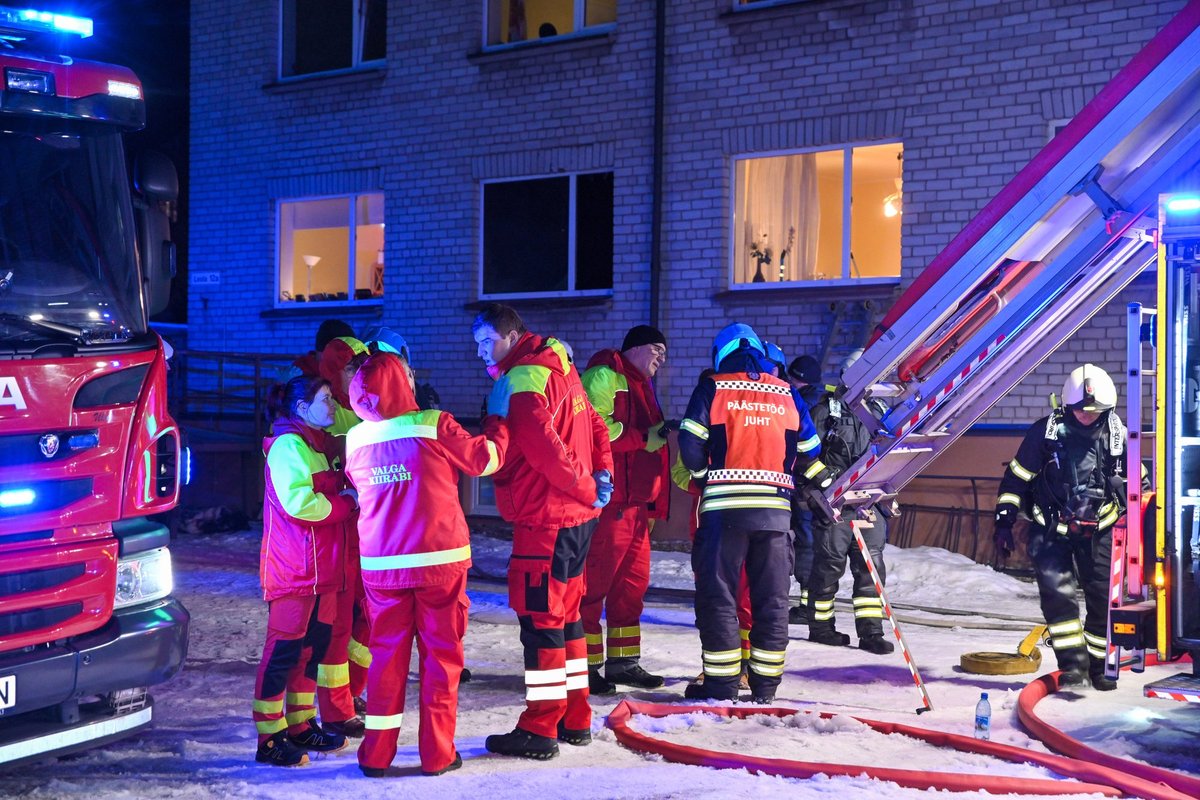 Sillamäe korteripõlengust päästetud naine suri haiglas