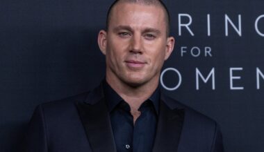 FOTO | Hurmur Channing Tatum jagas punasel vaibal oma uue noore kallimaga õrnusi