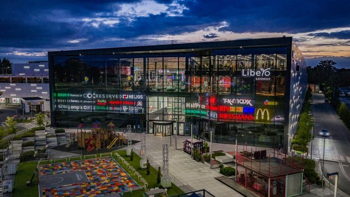 Kaubanduskeskus Poolas