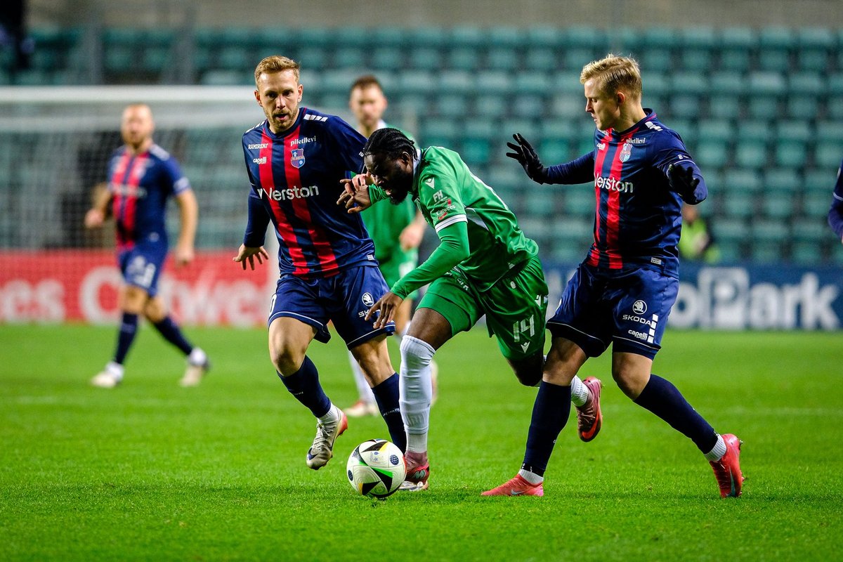 FOTOD | Levadia tunnistas Paide paremust ning kaotas tiitliheitluses olulisi punkte, Kalev langes esiliigasse