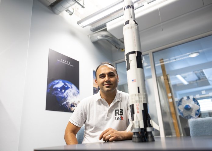 R8 juht Ahmet Köse.