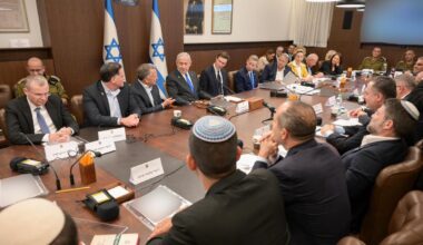 Iisraeli valitsus ratifitseeris Gaza relvarahu ja pantvangide kokkuleppe Hamasiga