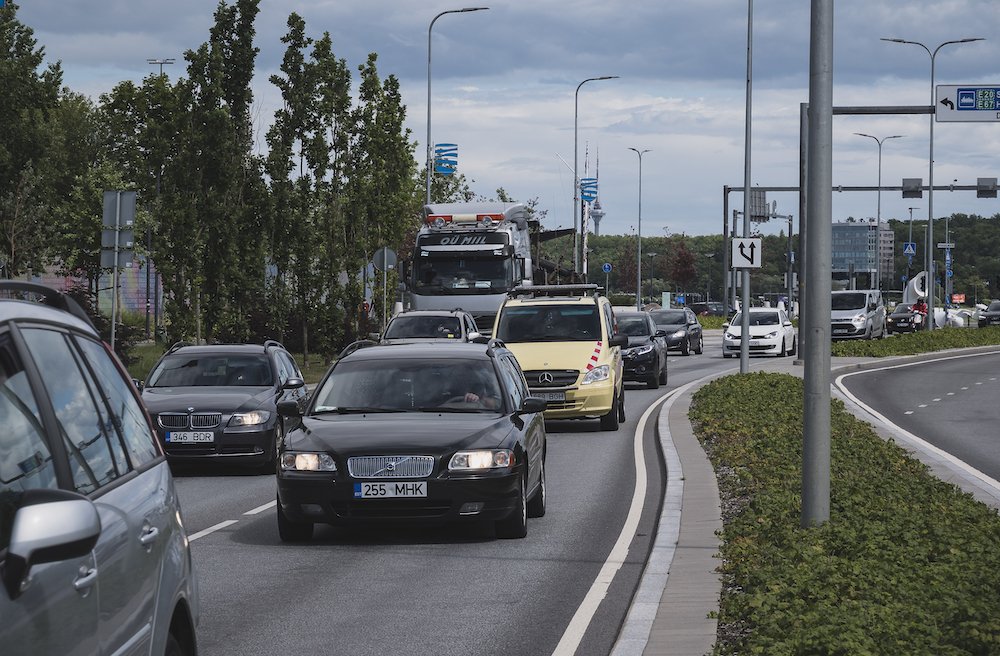 Euroopa Liit kiitis heaks 17-aastasele juhiloa andmise