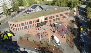 Kohtla-Järve gümnaasiumi juhiks saab uuest aastast Aet Kruusimägi | Eesti