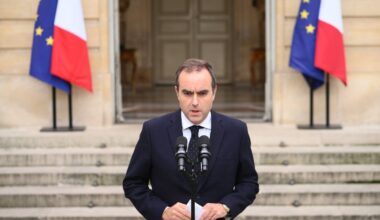 Macron andis peaminister Lecornule kaks päeva valitsuse päästmiseks