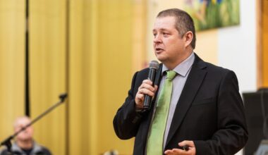 Savisaar vastab kuuseistikute kriisi süüdistustele