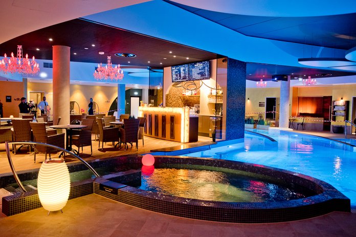 Mustamäe Elamuste Keskuse avamine.