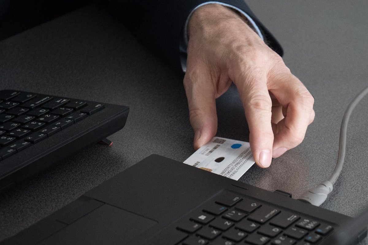 E- ja eelhääletamisel osales 43,3 protsenti valijatest, kõige aktiivsemad valijad on Hiiumaal