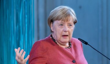 Angela Merkel süüdistas sõja puhkemises Ukrainas Balti riike, Poolat ja koroonaviirust