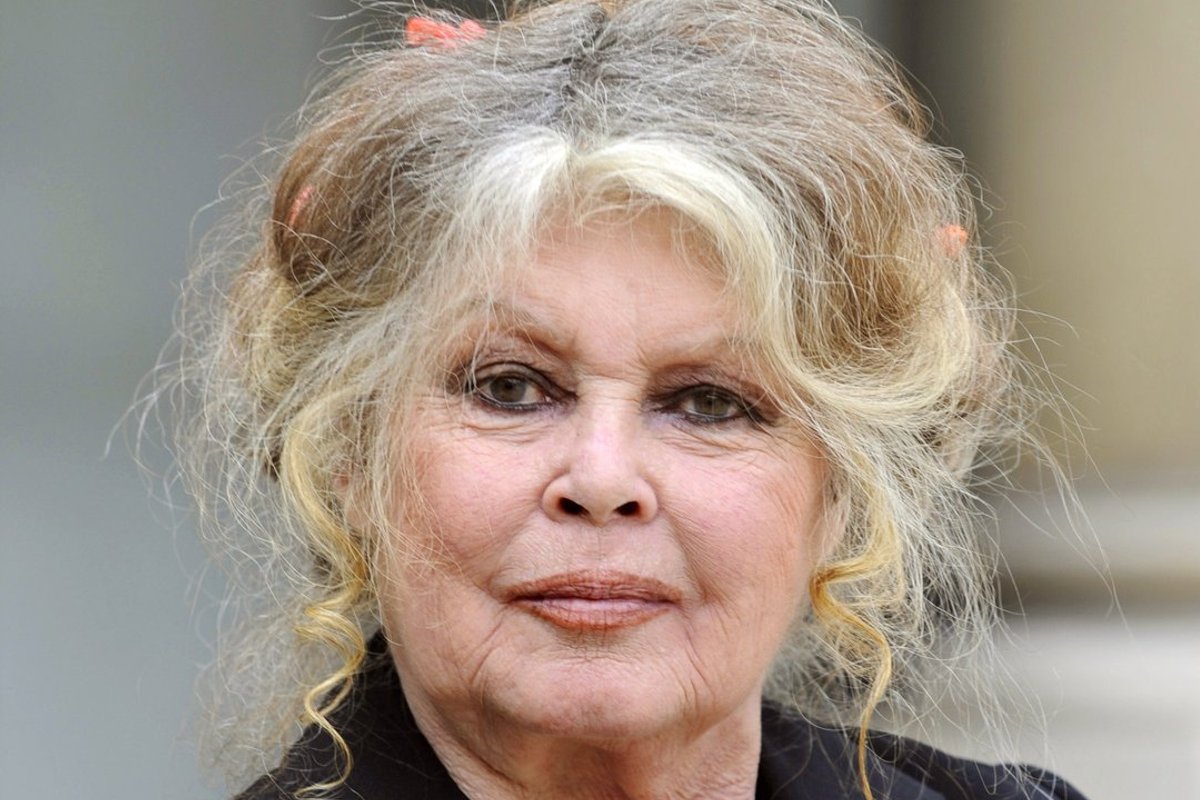 Legendaarne Brigitte Bardot’ kuulutati ekslikult surnuks. Prantsusmaa näitlejanna: minuga on kõik korras