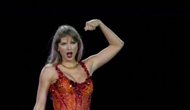 Maailm kihab: Taylor Swift avaldas albumi „The Life of a Showgirl“. Fännid on pöördes: hakkan sind igavesti striimima