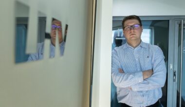 LHV lõikab II pensionisamba tasud pooleks ja heidab konkurentidele kinda