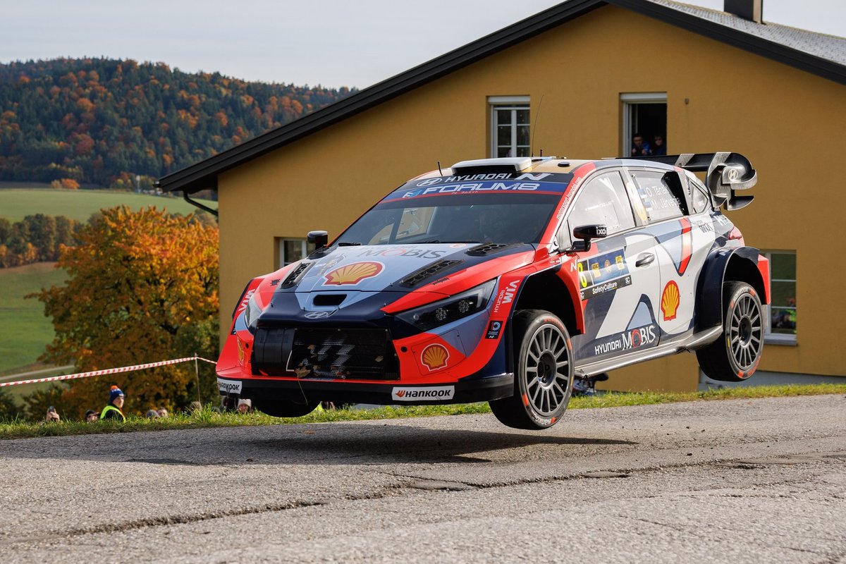 VIDEO | Riukalik sild: Tänak suutis Neuville’i avariikohas halvimast pääseda