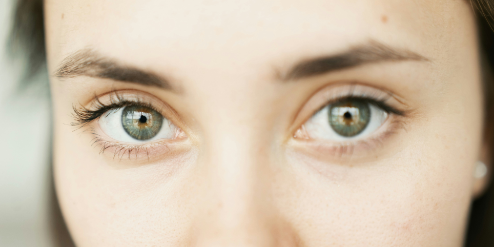 Ekraanid, pime aeg ja kuiv õhk – salakaval kombo, mis väsitab silmi