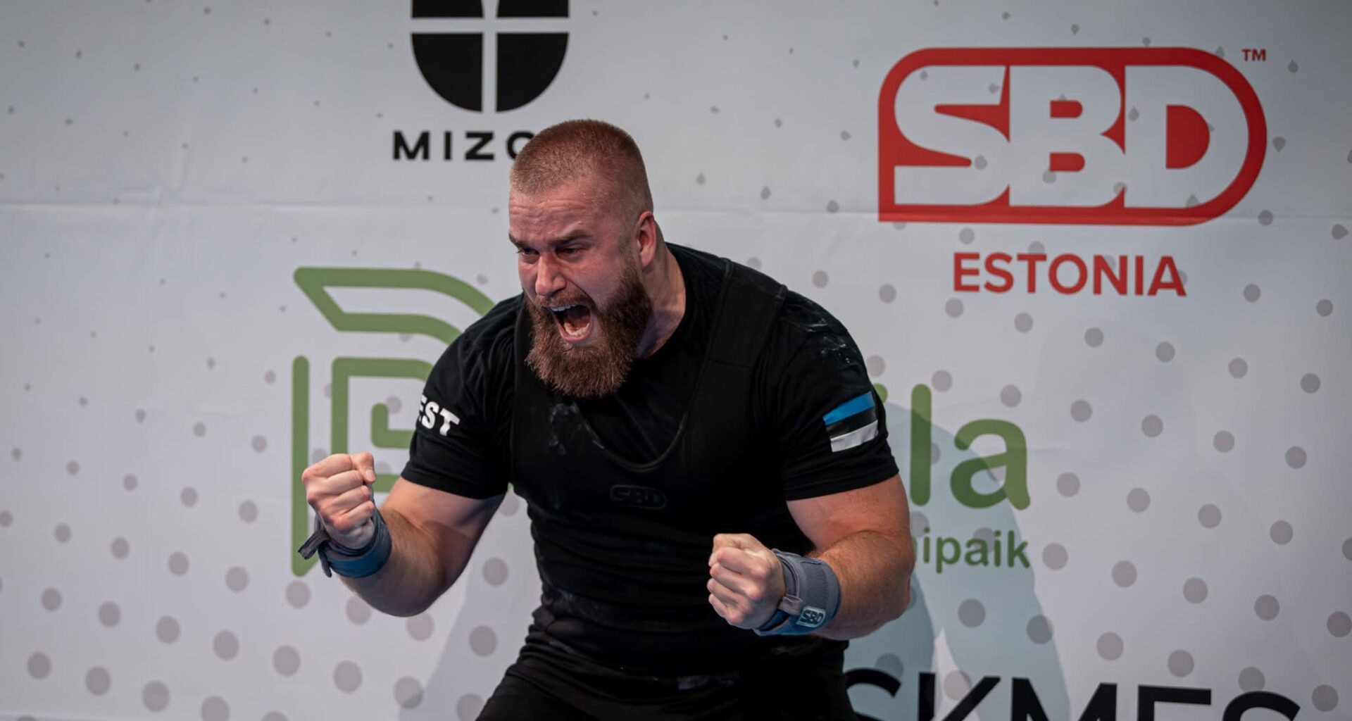 TUGEV ETTEASTE | Hiidlased tõid jõutõstmise Eesti meistrivõistlustelt mitu medalit