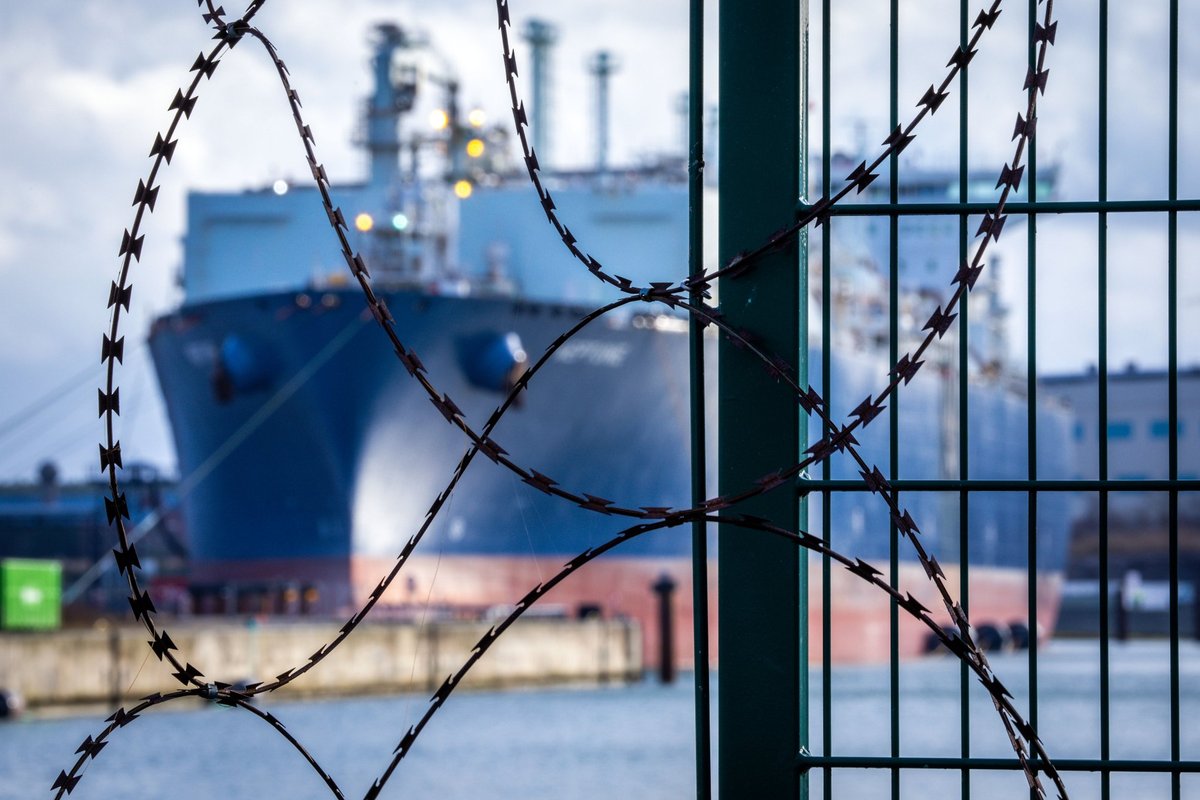 Venemaa olulist tuluallikat tabab krahh. Varilaevastikust pole seekord abi