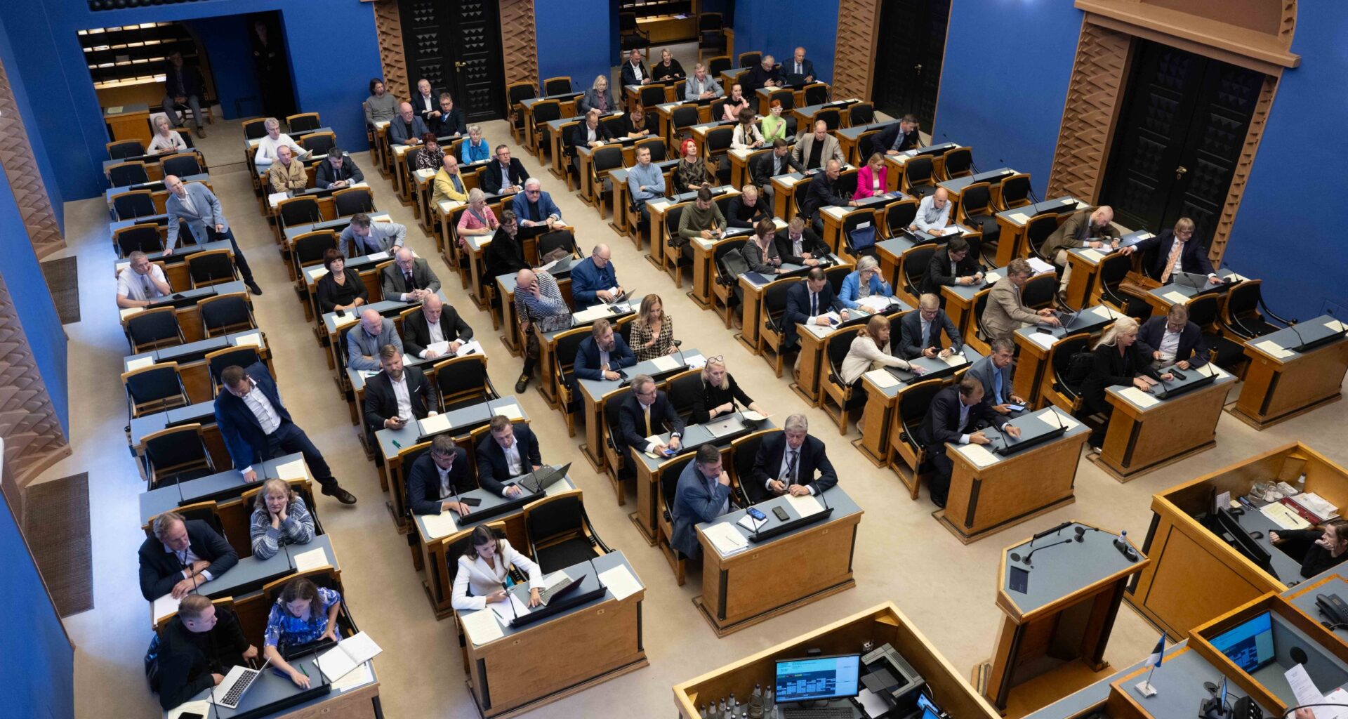Riigikogus toimus nelja eelnõu esimene lugemine