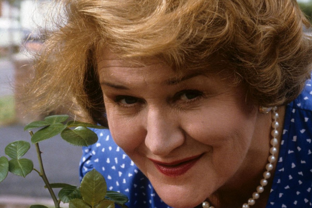 Suri Briti komöödiatäht Patricia Routledge