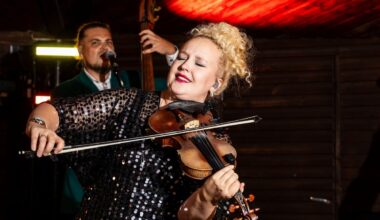 Ansambel Curly Strings käis kuuendat korda Jaapanis tuuril. „Meie muusika kõnetab neid!“