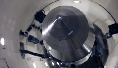 Trump käskis taasalustada USA tuumarelvade katsetusi