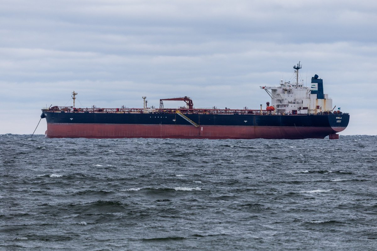 Prantsusmaa uurib Vene varilaevastiku alust, mille pidas varem kinni Eesti